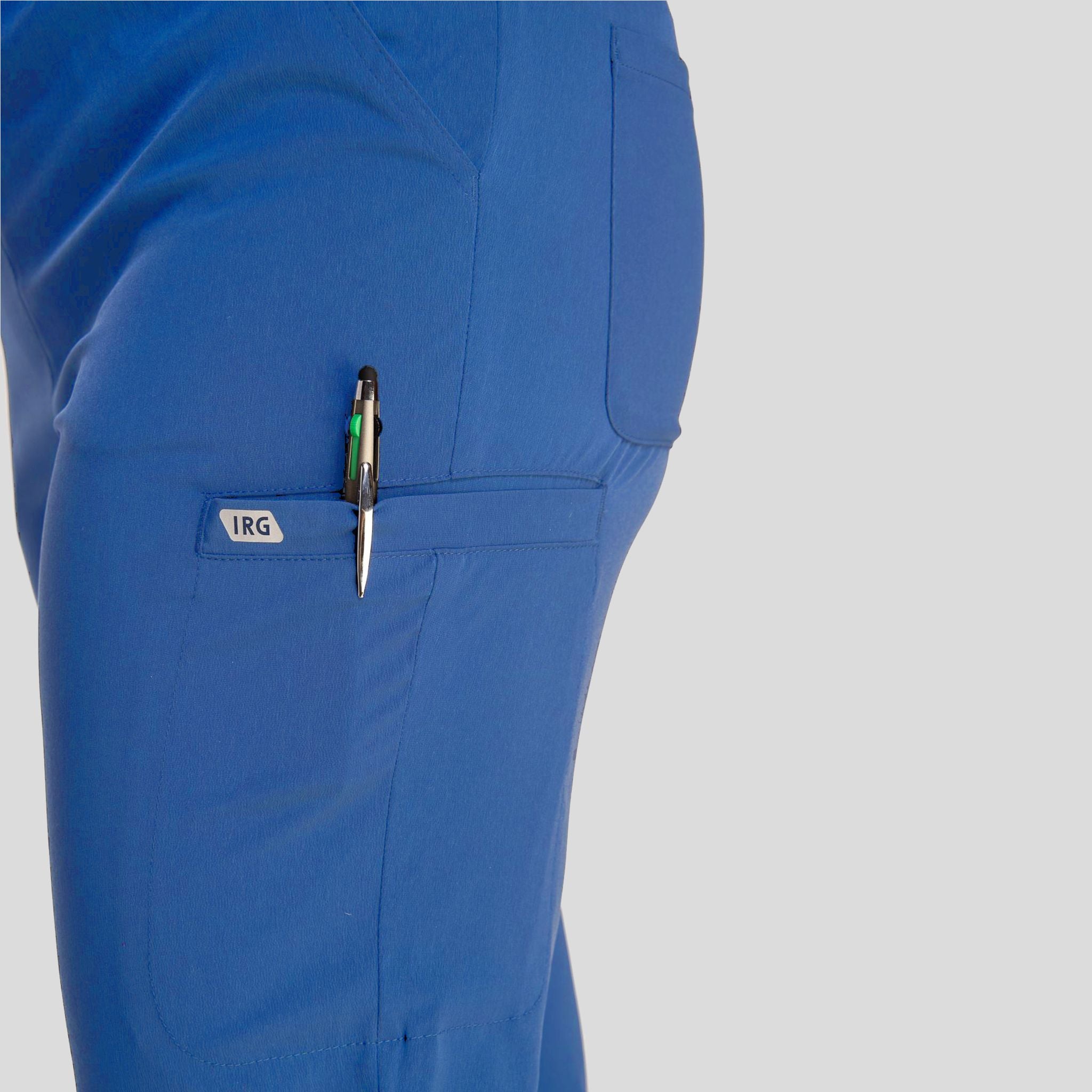 Women’s Elastic Waist Pant