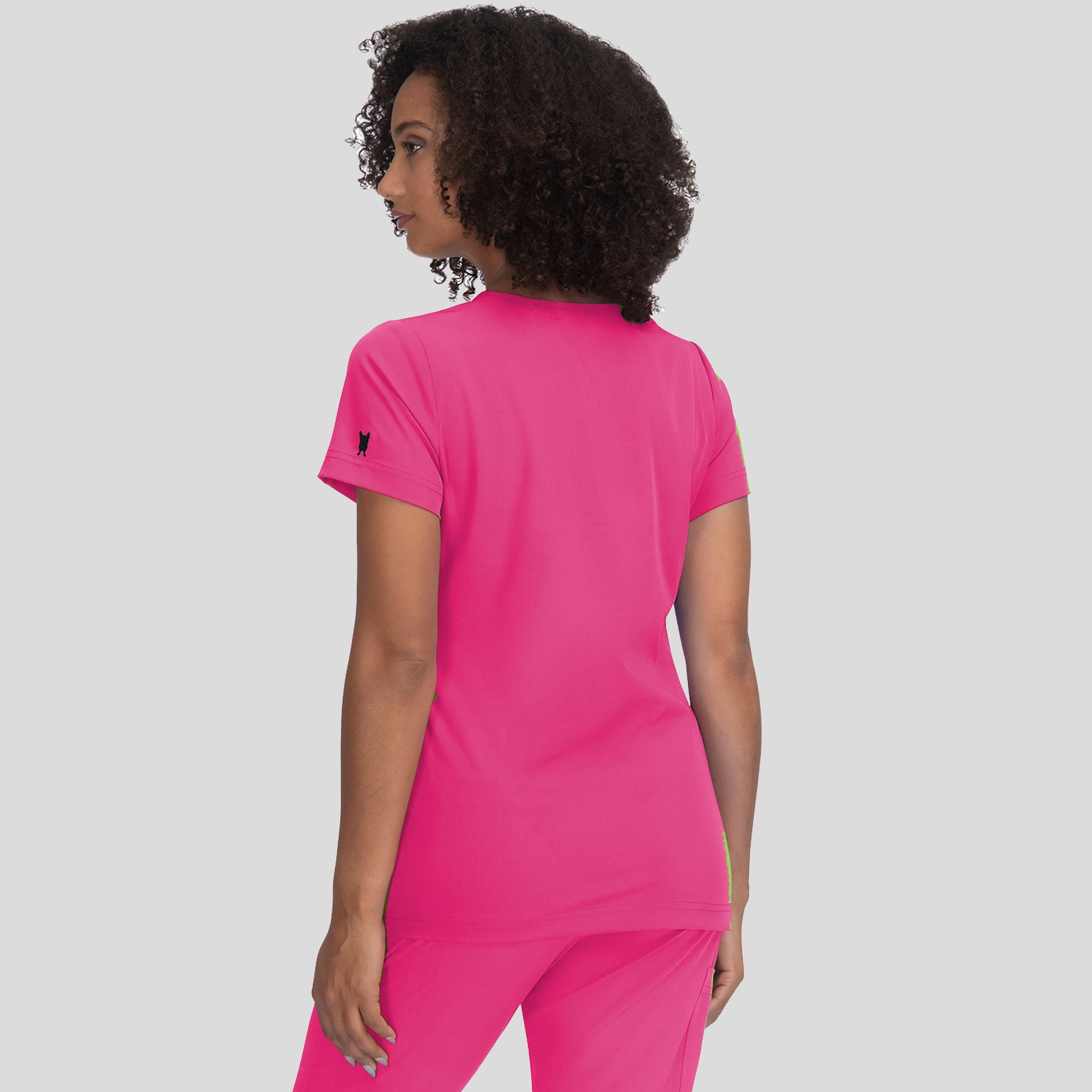 Coco Women's 1-Pocket Tuck-In Scrub Top