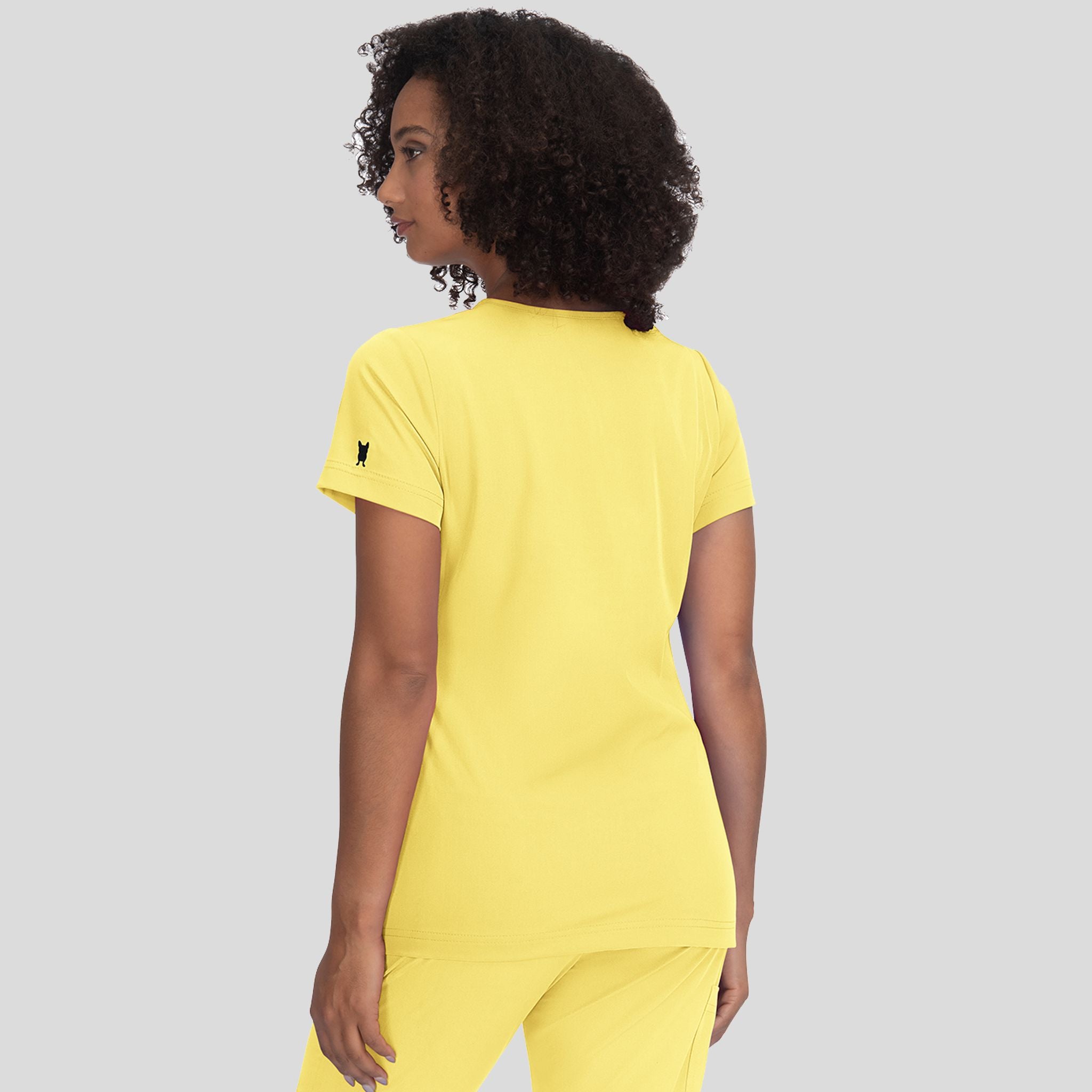 Coco Women's 1-Pocket Tuck-In Scrub Top