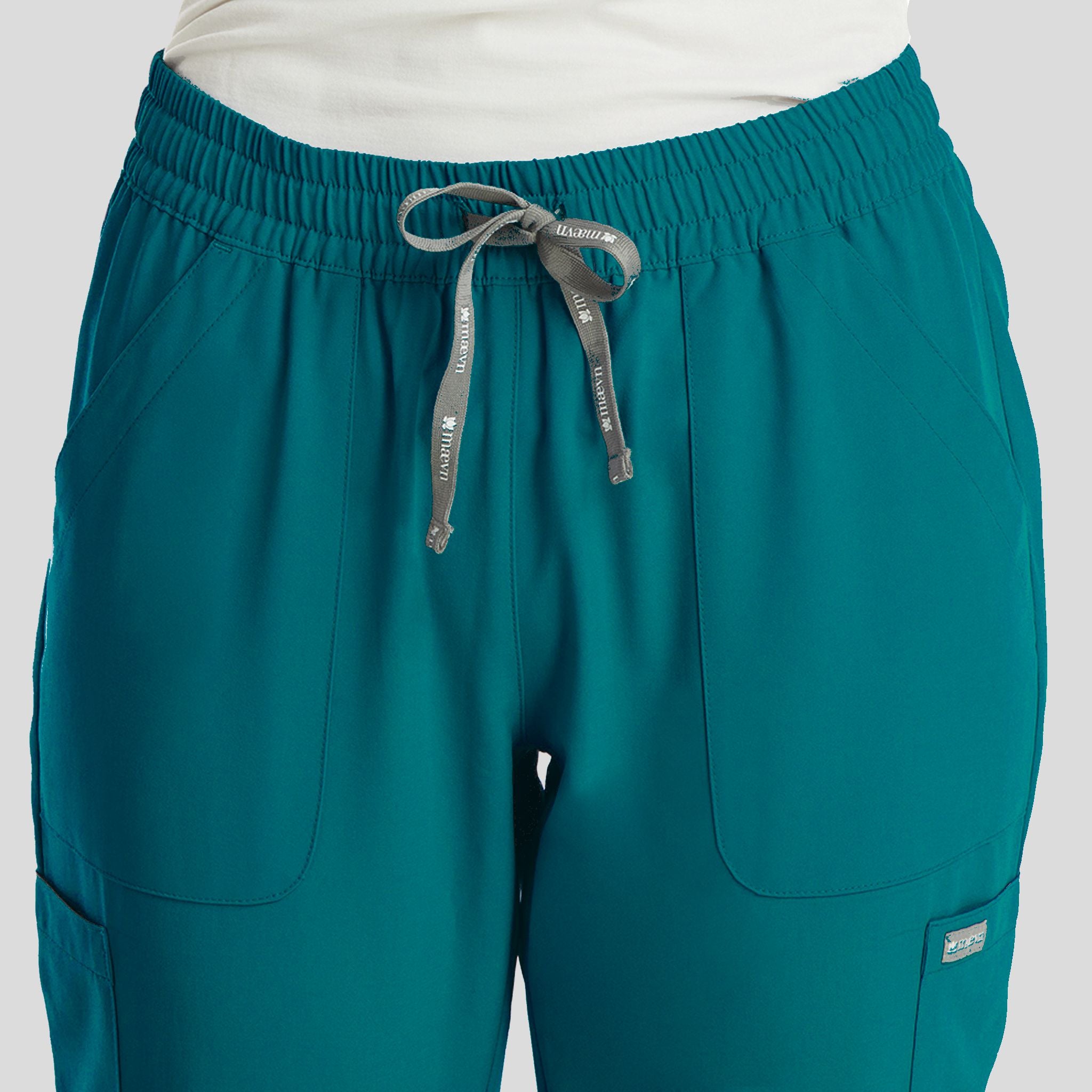 Women's 6 Pocket Pant