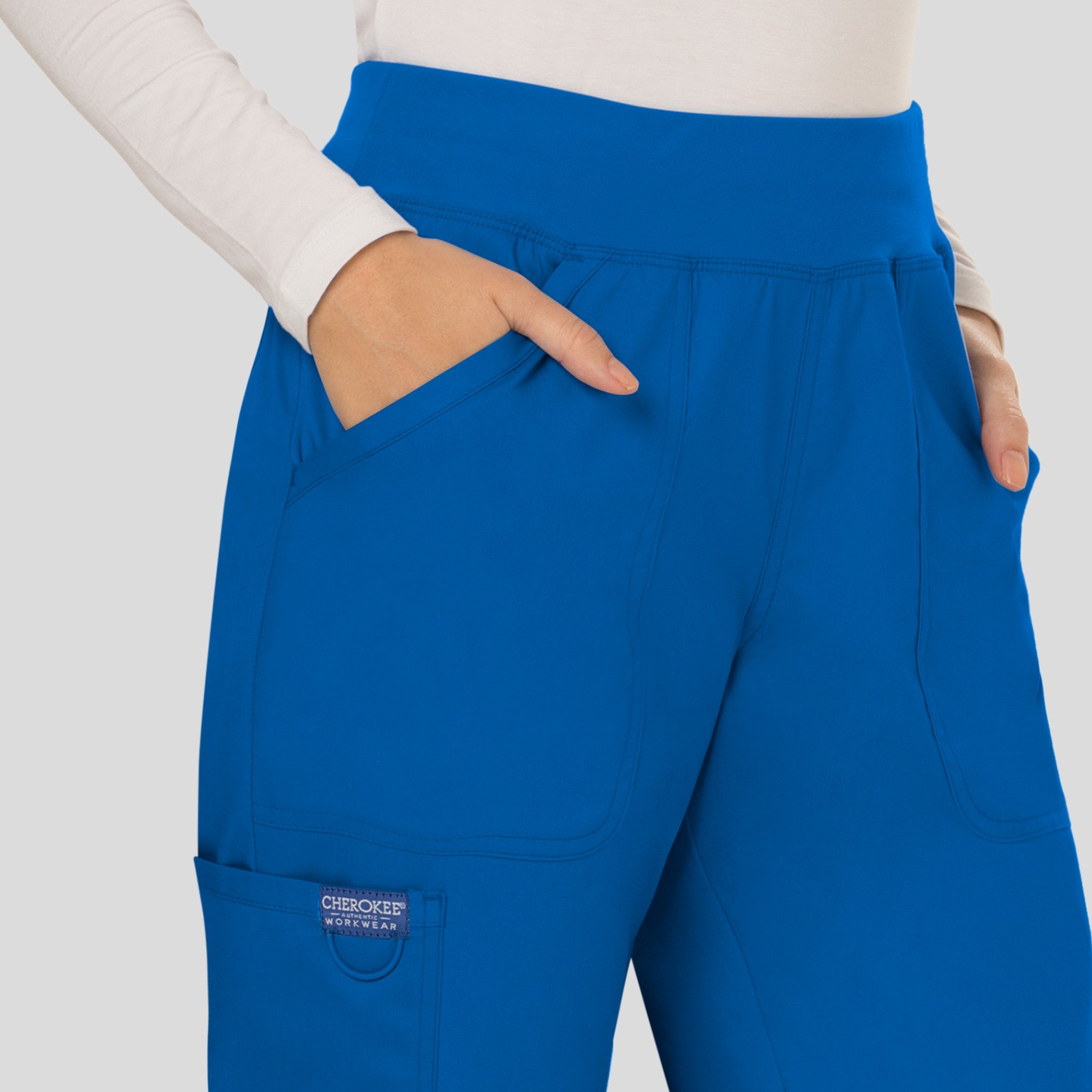 Women's Elastic Waistband Cargo Pull-On Scrub Pant