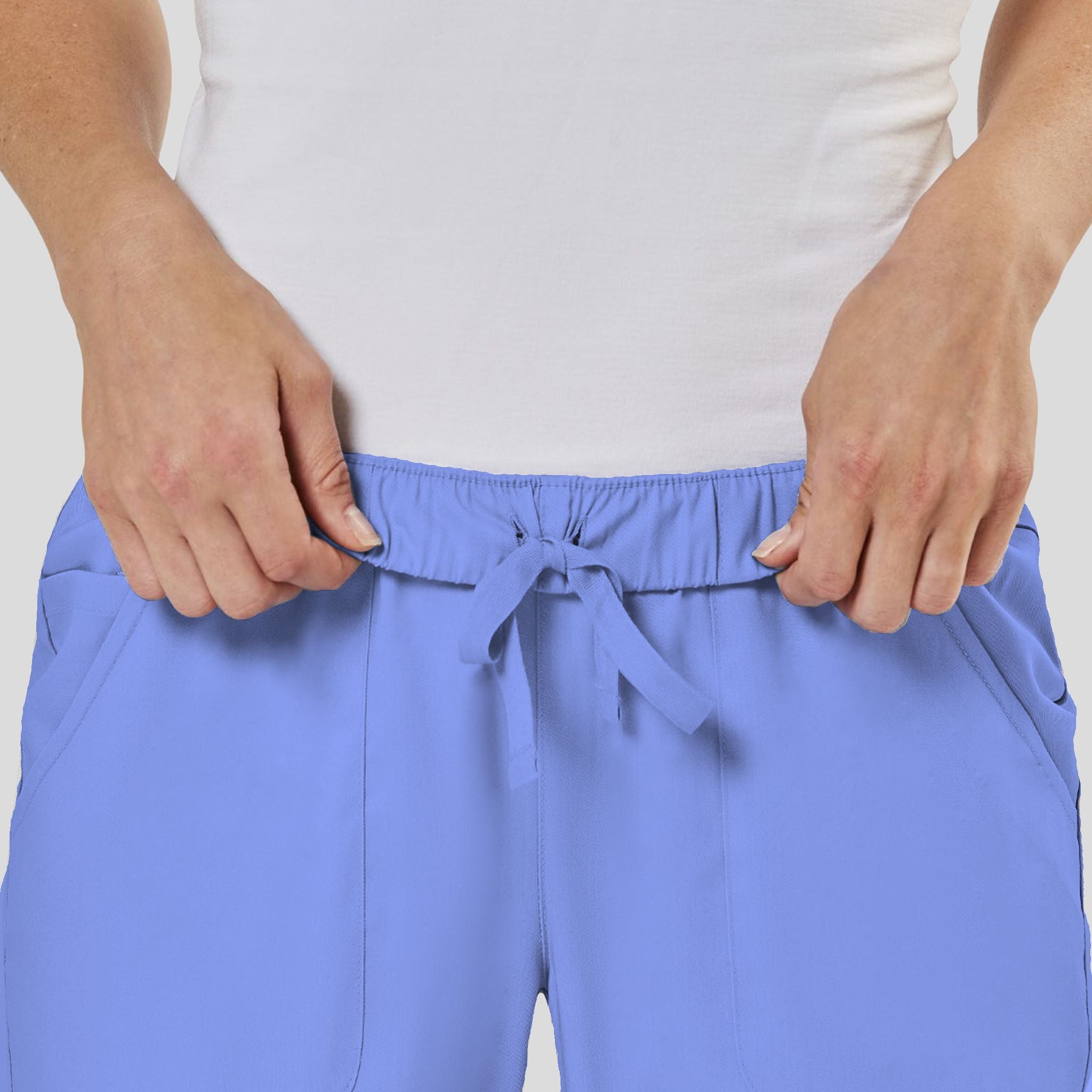 Women’s Elastic Waist Pant