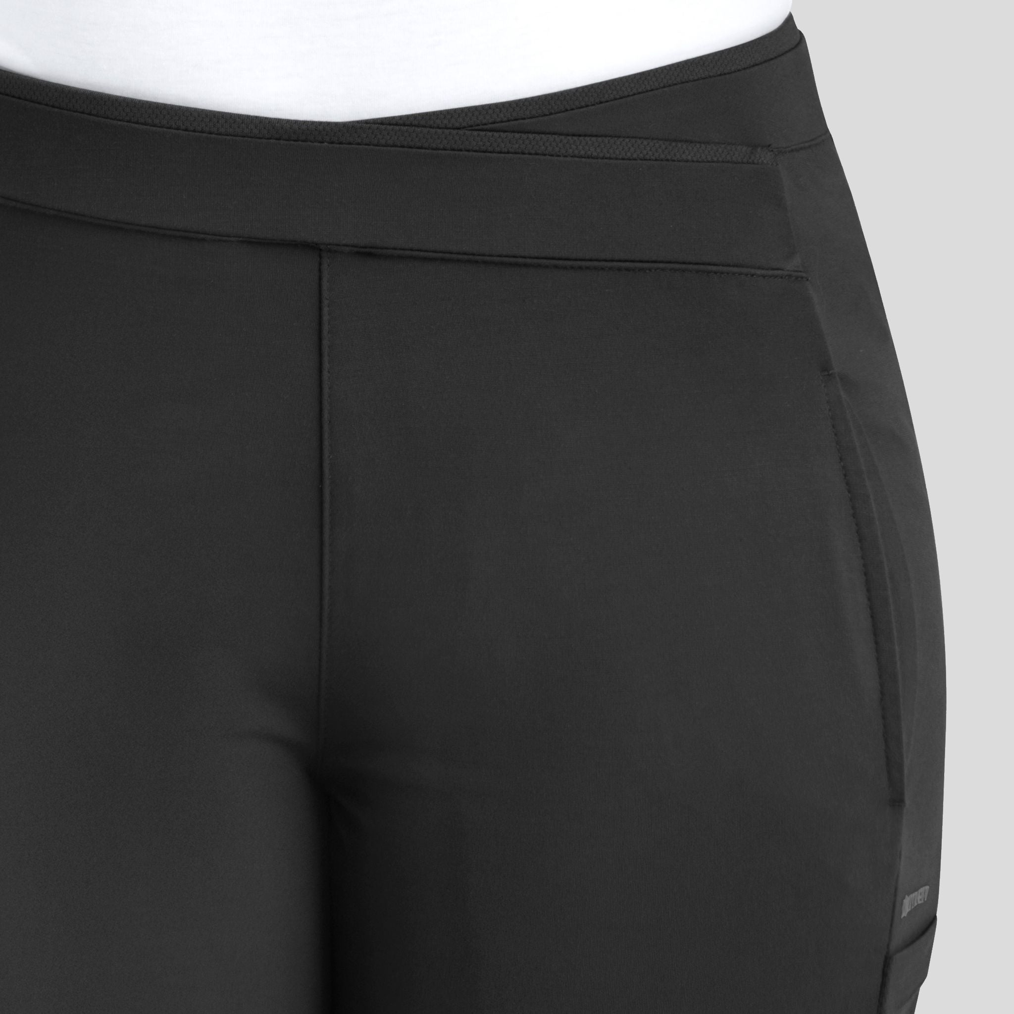 Women's Mid Rise Tapered Pant