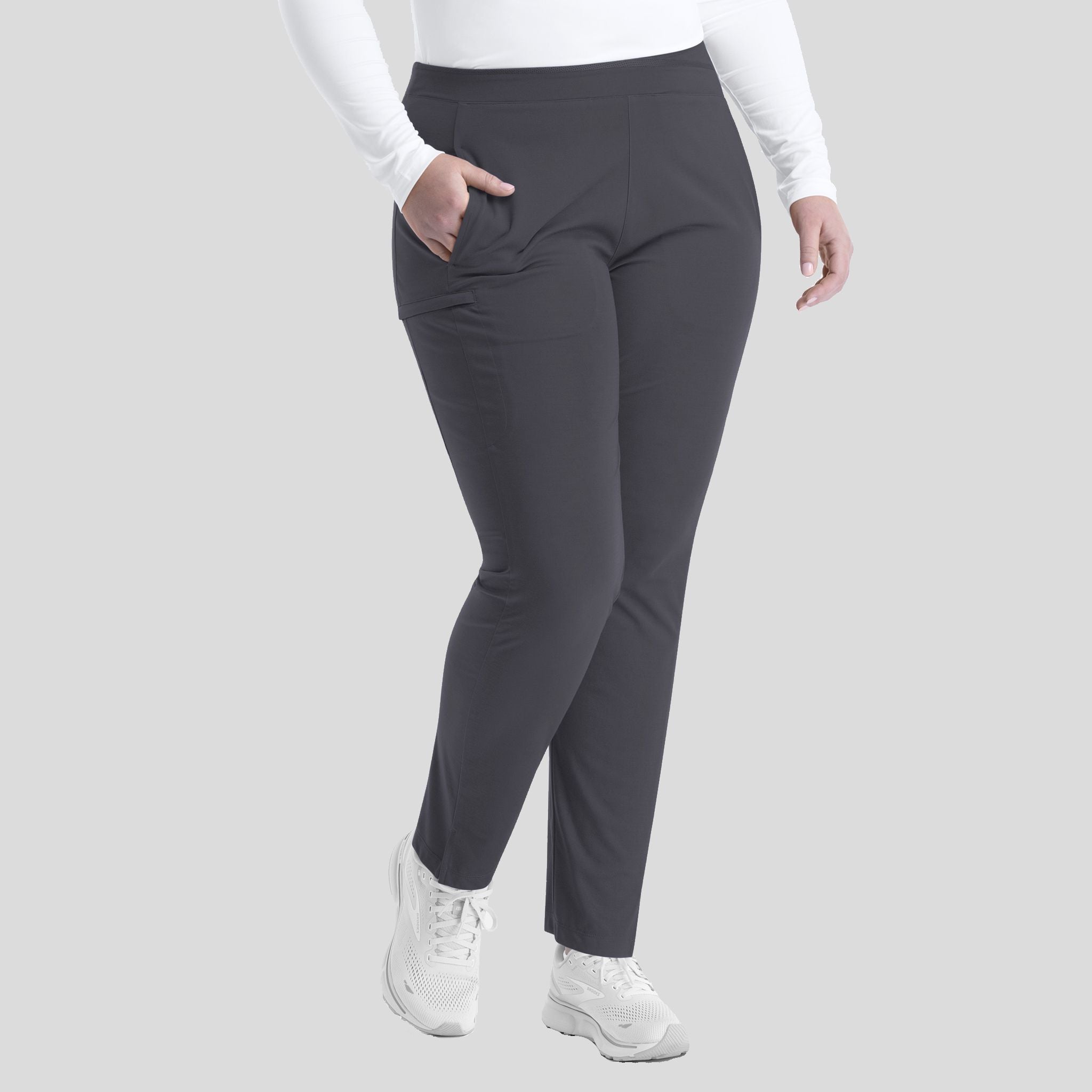 Women's Mid Rise Tapered Pant