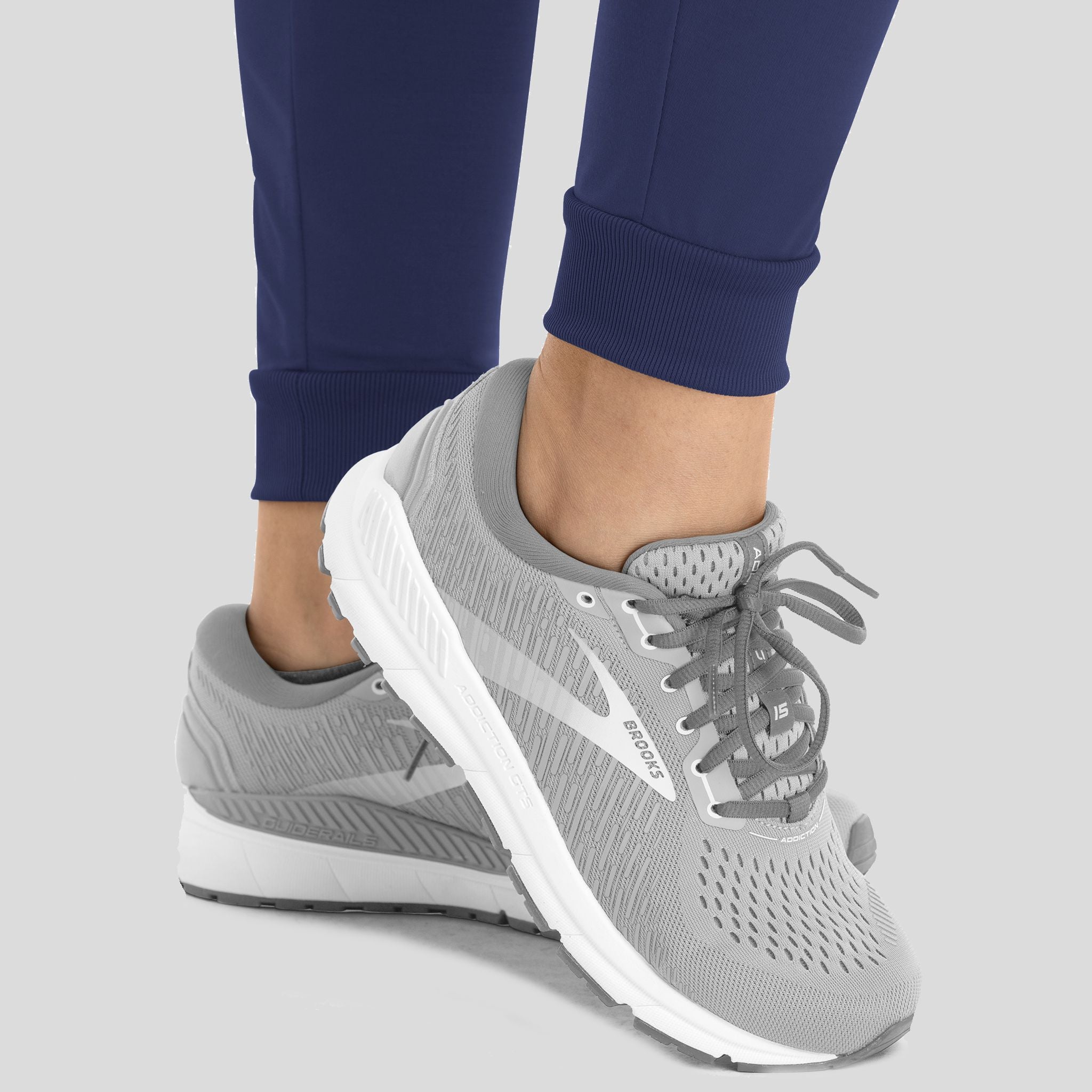 Women's Mid Rise Elastic Jogger