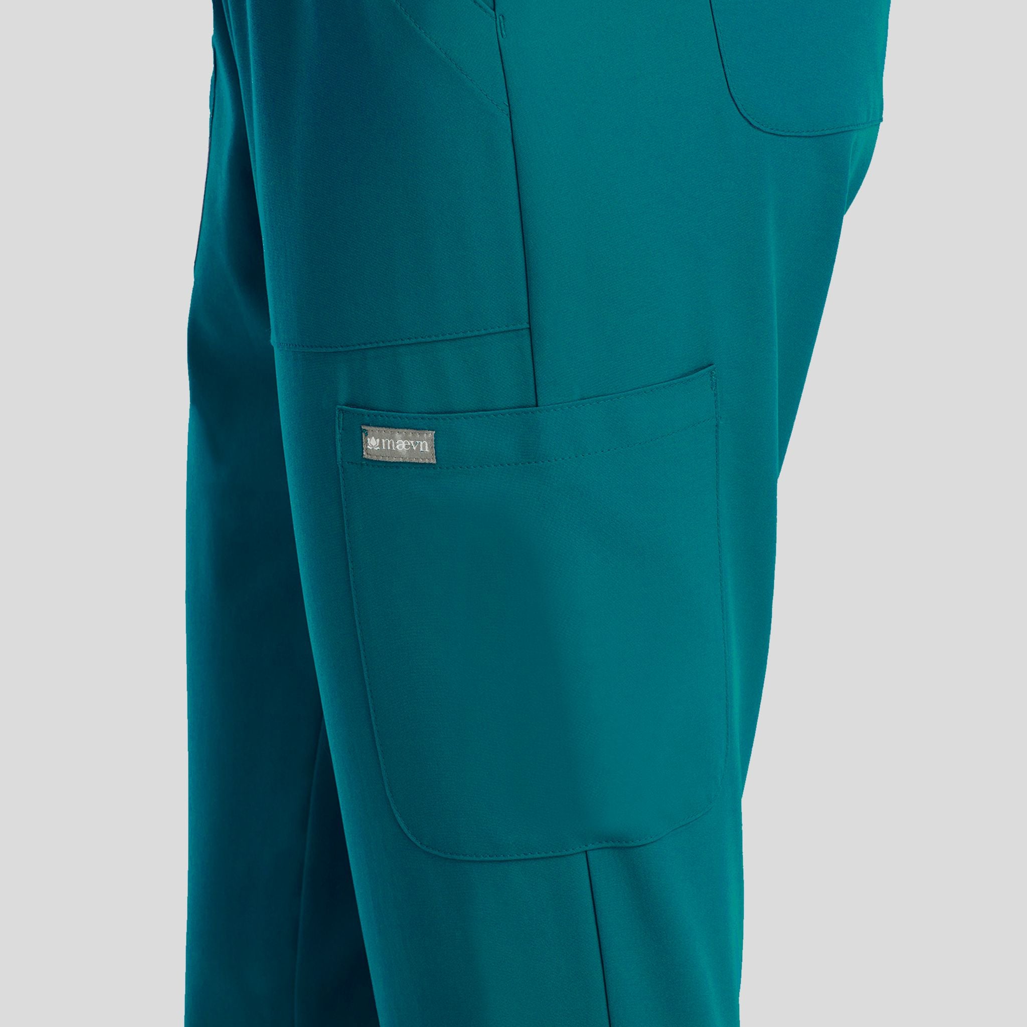 Women's 6 Pocket Pant