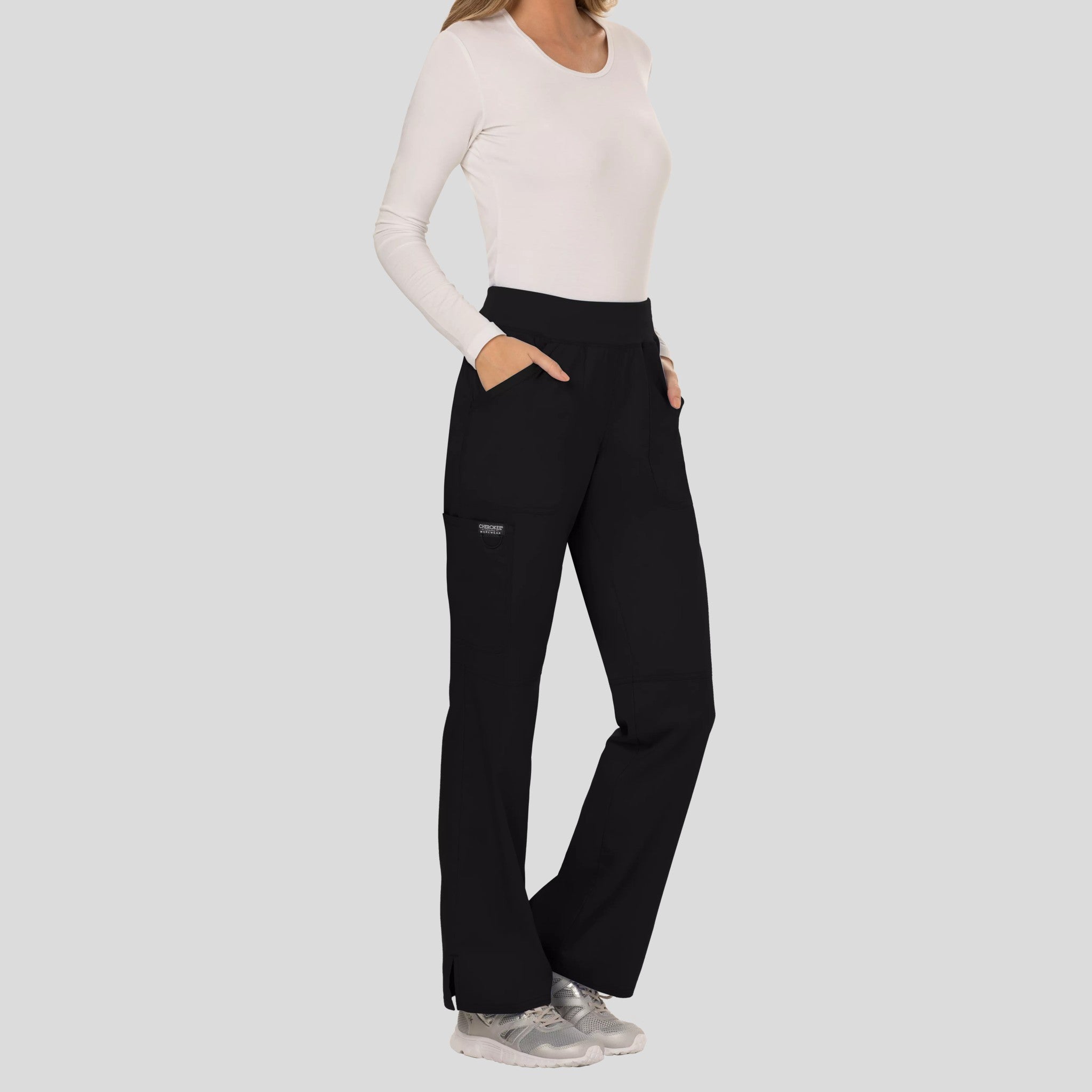 Women's Elastic Waistband Cargo Pull-On Scrub Pant