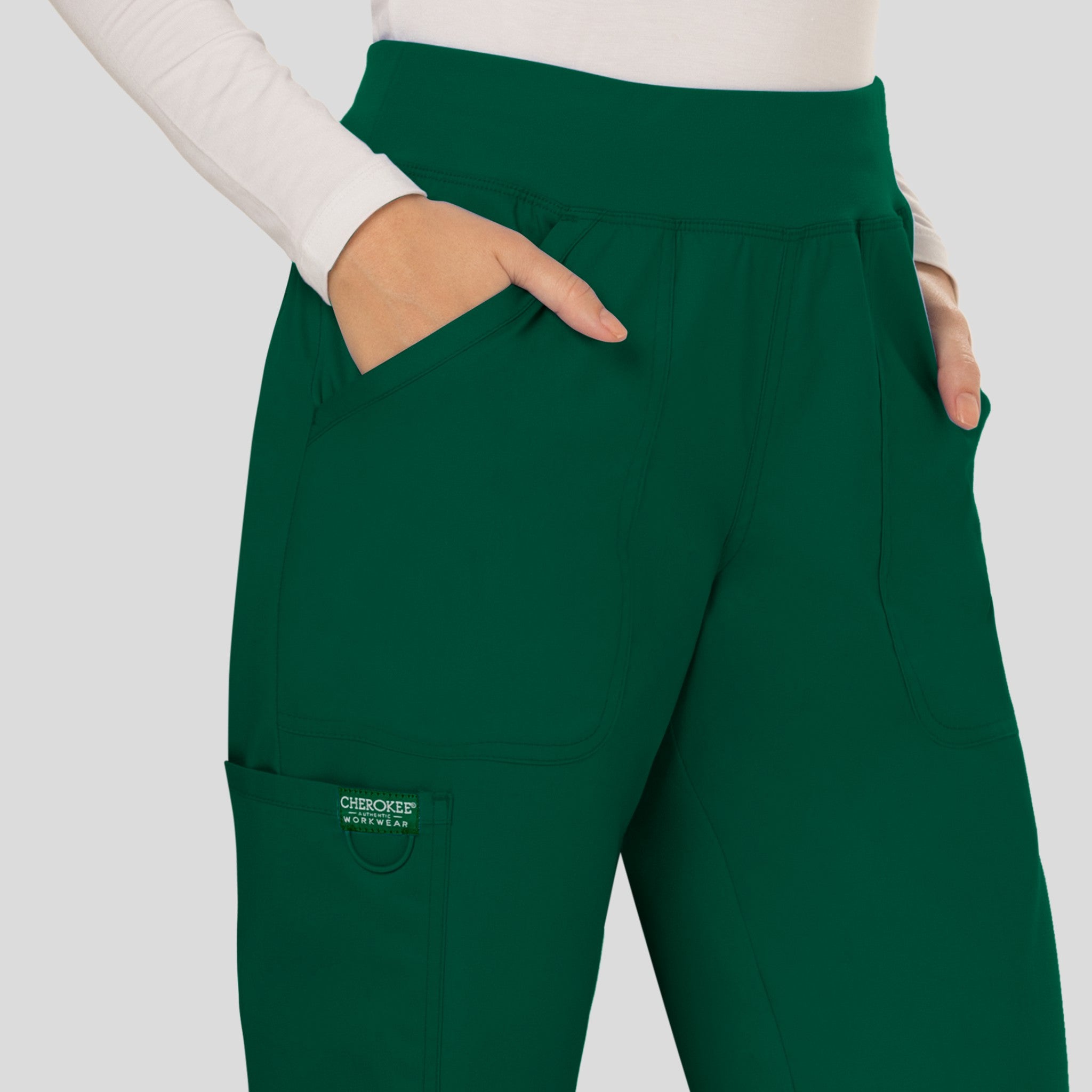 Women's Elastic Waistband Cargo Pull-On Scrub Pant