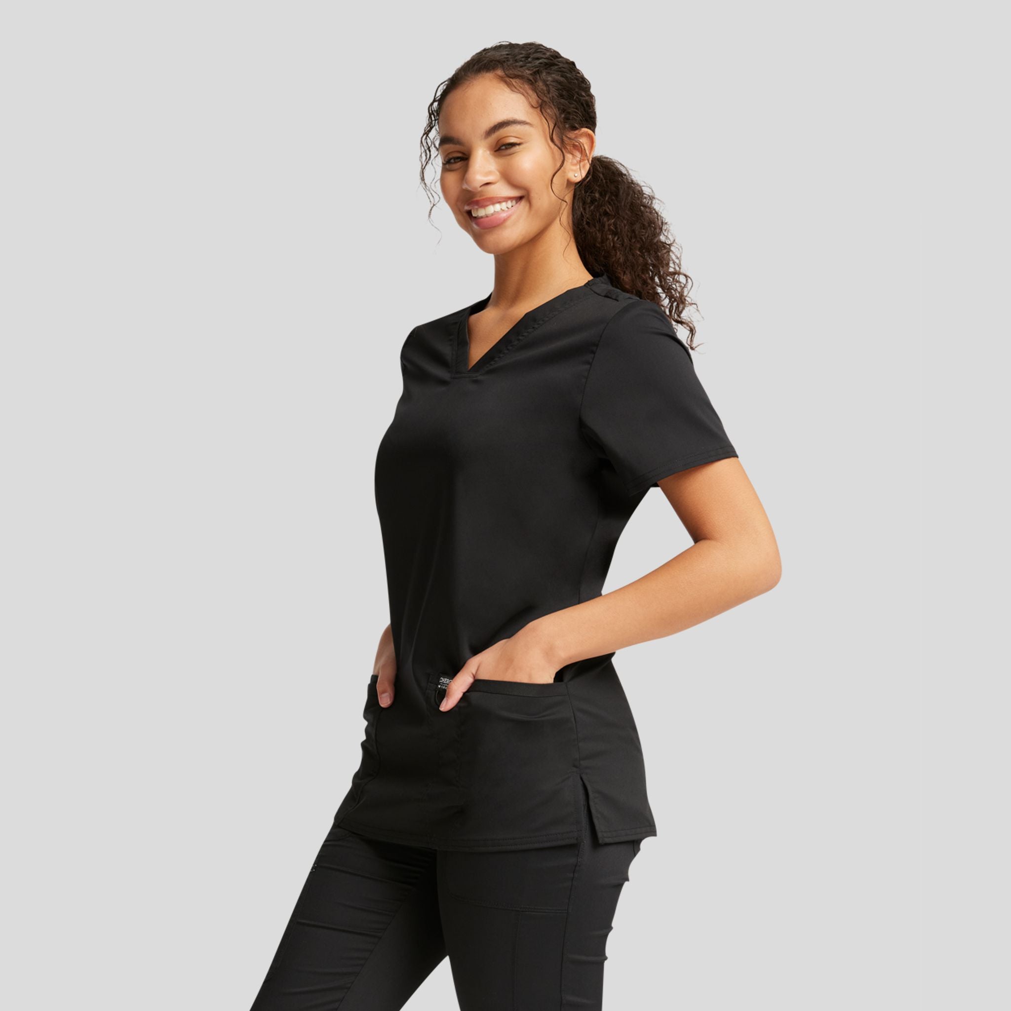 Women's V-Neck Solid Scrub Top